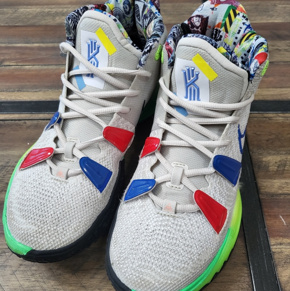 Nike Kyrie 7 Visions, 9